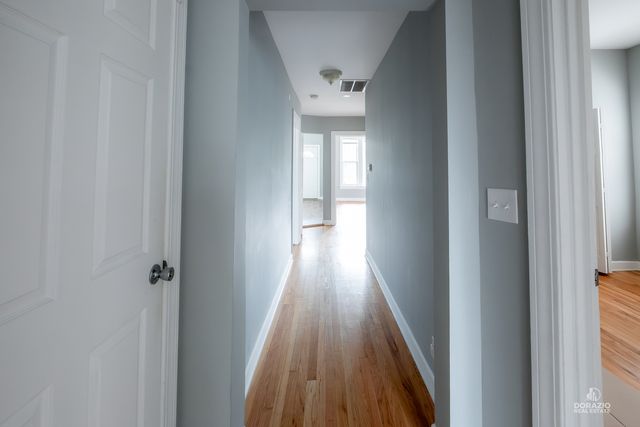 6111 S Eberhart Avenue, Chicago, IL 60637