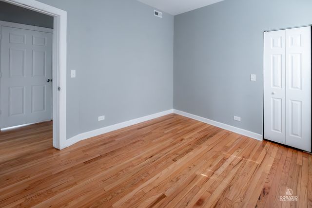 6111 S Eberhart Avenue, Chicago, IL 60637