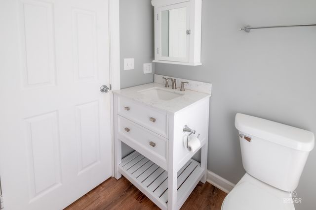 6111 S Eberhart Avenue, Chicago, IL 60637