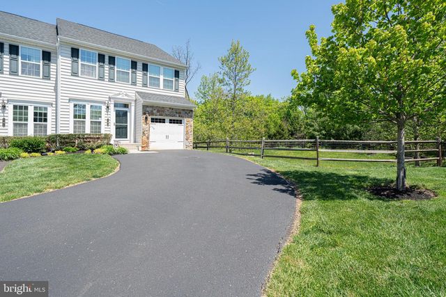 143 BRIARWOOD LN, Colmar, PA 18915