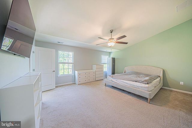 143 BRIARWOOD LN, Colmar, PA 18915