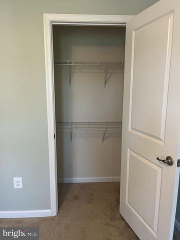 143 BRIARWOOD LN, Colmar, PA 18915