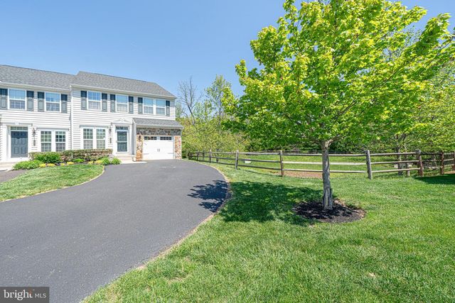 143 BRIARWOOD LN, Colmar, PA 18915
