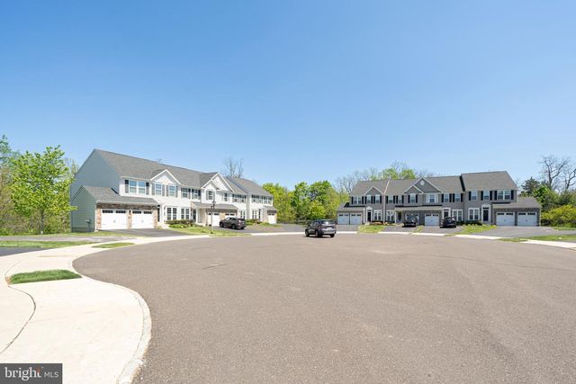 143 BRIARWOOD LN, Colmar, PA 18915