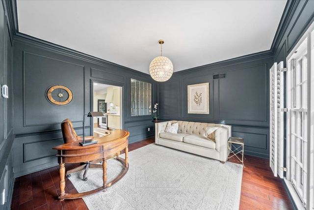 1863 BROOKSEDGE DR, Germantown, TN 38138