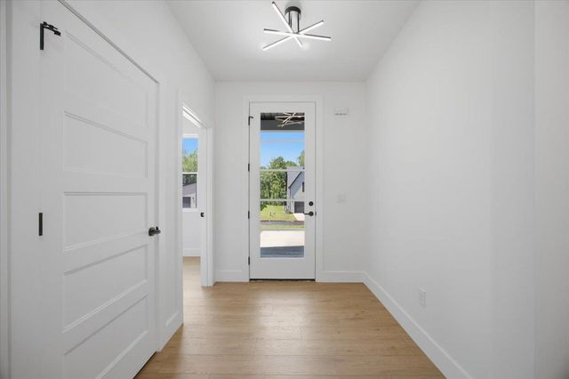 2033 Blessed Drive, Inman, SC 29349