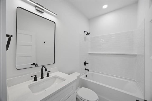 2033 Blessed Drive, Inman, SC 29349