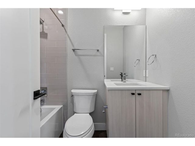 5030 S Prince Pl, Littleton, CO 80123