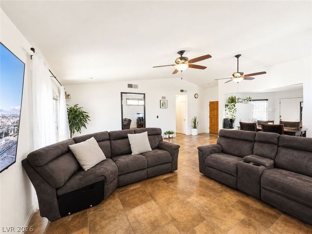 1723 Candice, Las Vegas, NV 89156