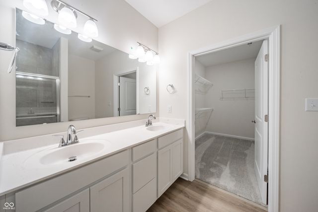 6204 Fairview Drive, Mccordsville, IN 46055