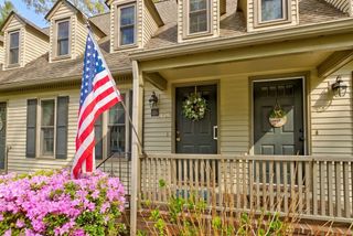 120 Wellman Ave 120, Chelmsford, MA 01863