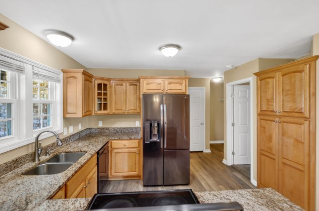 667 Northup Rd, Portland, TN 37148