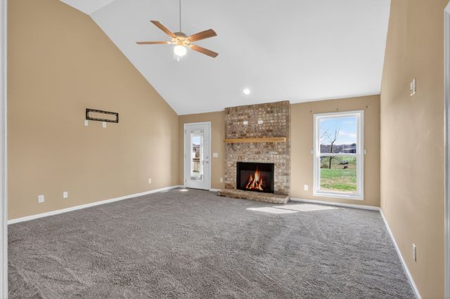 667 Northup Rd, Portland, TN 37148