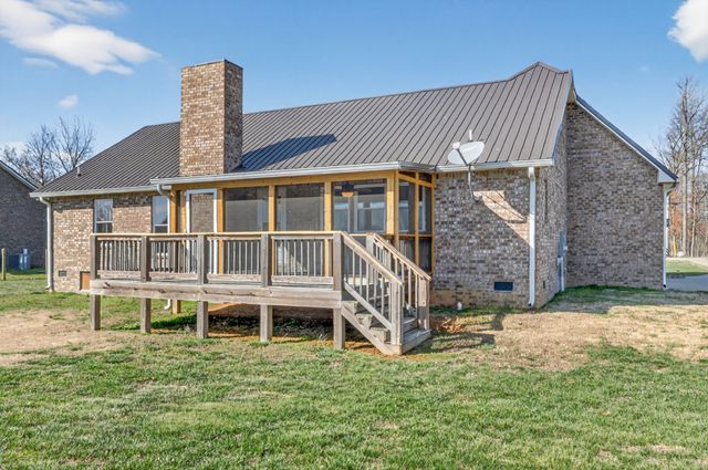 667 Northup Rd, Portland, TN 37148