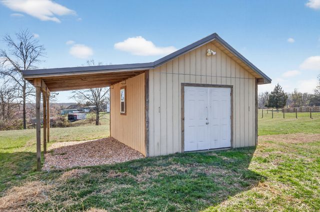667 Northup Rd, Portland, TN 37148