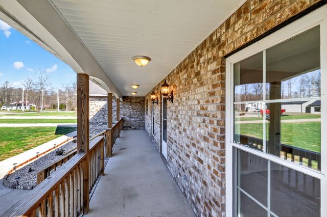 667 Northup Rd, Portland, TN 37148