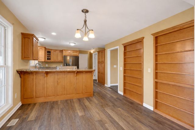 667 Northup Rd, Portland, TN 37148