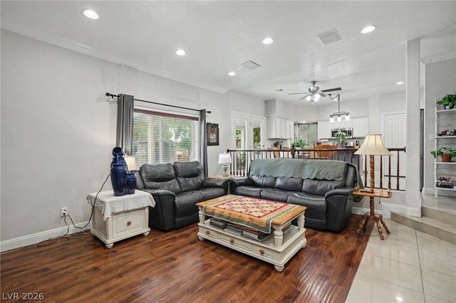 4904 Sunbrite Avenue, Las Vegas, NV 89130