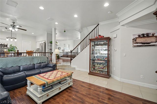4904 Sunbrite Avenue, Las Vegas, NV 89130