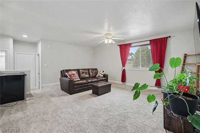 4904 Sunbrite Avenue, Las Vegas, NV 89130