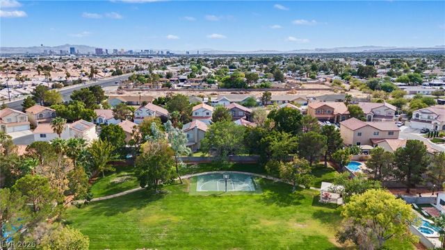 4904 Sunbrite Avenue, Las Vegas, NV 89130