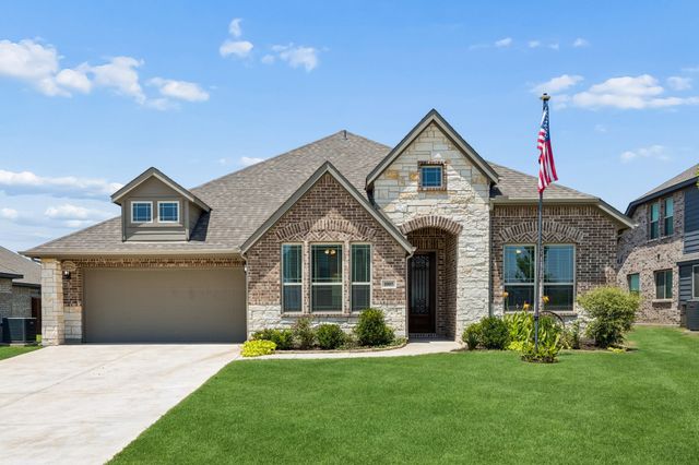 1005 Longbow Lane, Crowley, TX 76036