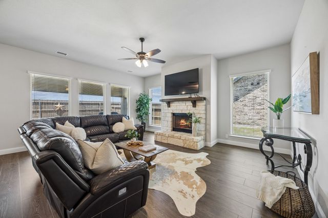 1005 Longbow Lane, Crowley, TX 76036