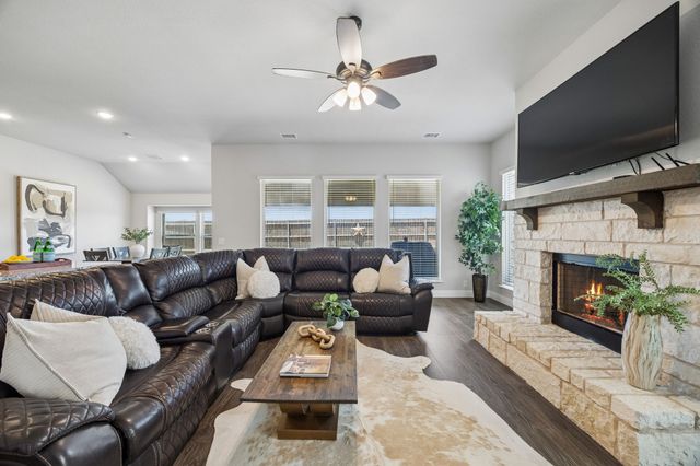 1005 Longbow Lane, Crowley, TX 76036