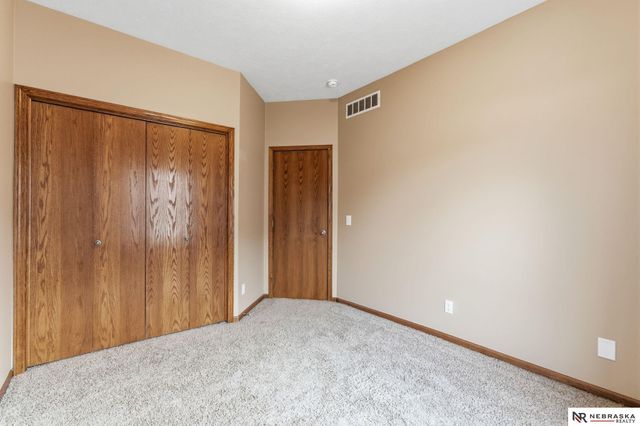 8108 S 155th Avenue, Omaha, NE 68138