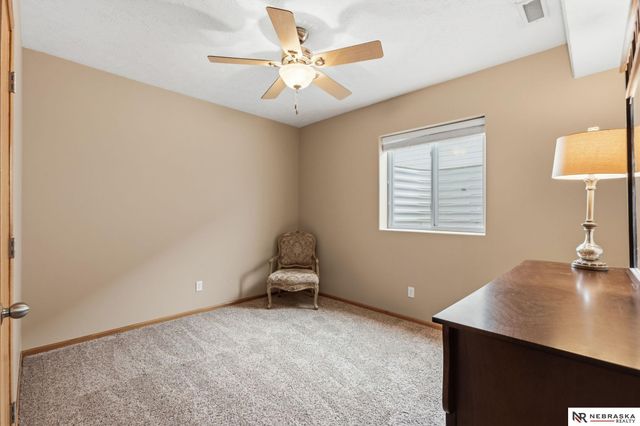 8108 S 155th Avenue, Omaha, NE 68138