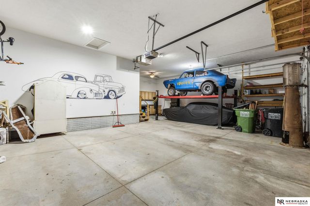 8108 S 155th Avenue, Omaha, NE 68138