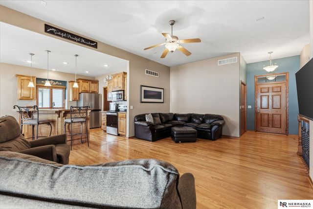 8108 S 155th Avenue, Omaha, NE 68138