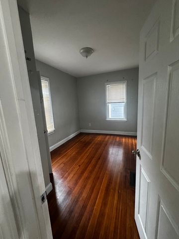 72 Kingsdale St 1, Boston, MA 02124
