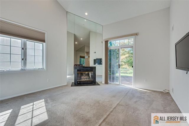 64 Winthrop Road, Monroe, NJ 08831