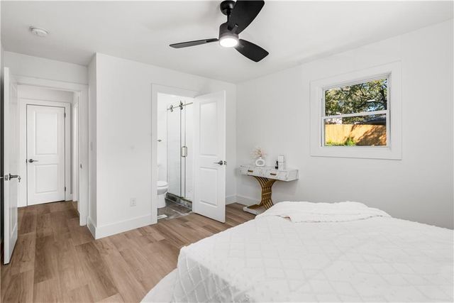 2377 Fontaine Circle, Decatur, GA 30032