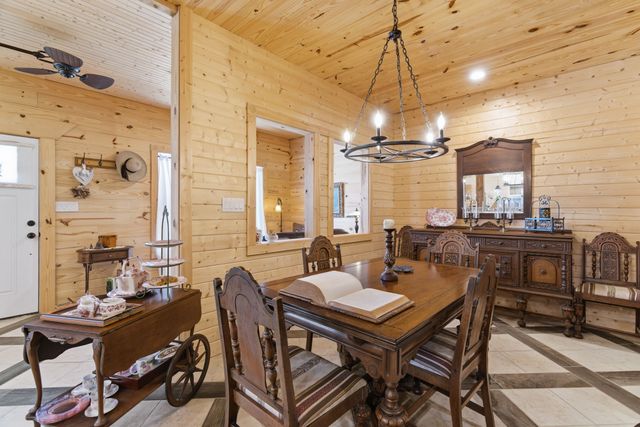 118 W Heath Street, Hico, TX 76457