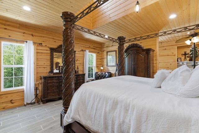 118 W Heath Street, Hico, TX 76457