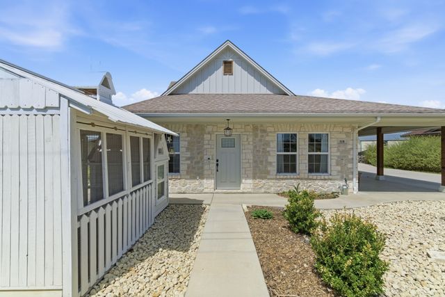 118 W Heath Street, Hico, TX 76457