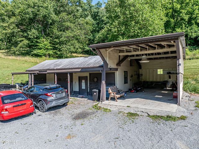 4432 Walker Mountain Road, Bristol, VA 24202