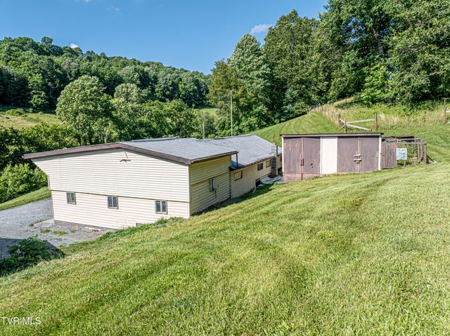 4432 Walker Mountain Road, Bristol, VA 24202