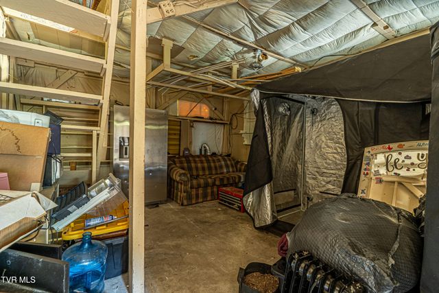 4432 Walker Mountain Road, Bristol, VA 24202
