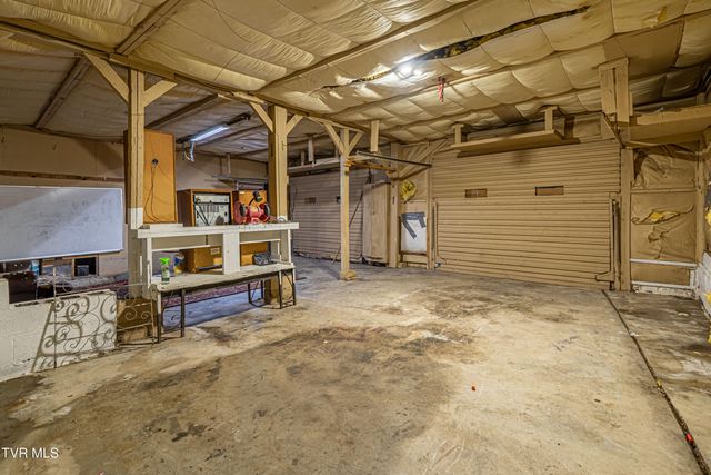 4432 Walker Mountain Road, Bristol, VA 24202