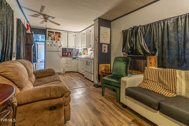4432 Walker Mountain Road, Bristol, VA 24202