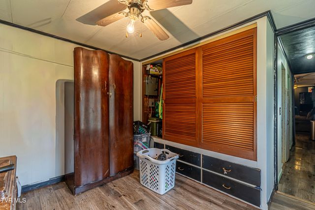 4432 Walker Mountain Road, Bristol, VA 24202