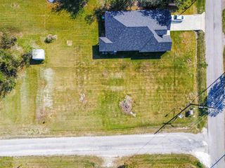 204 Sunset Heights Avenue, Dayton, TX 77535