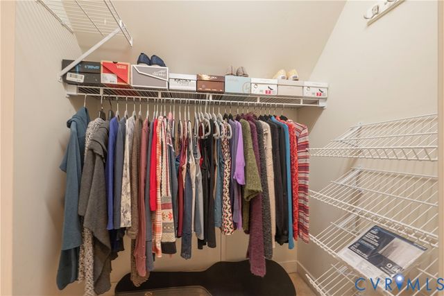 11117 Woodbaron Ct, Henrico, VA 23233