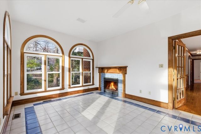 4727 Rieves Pond Dr, Chester, VA 23831