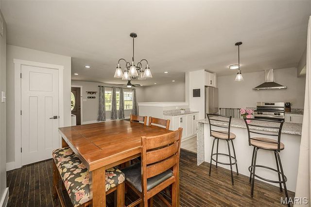 935 Loretta Drive, Arnold, MO 63010