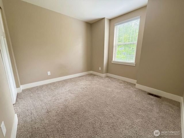 20611 SE 135th Street, Issaquah, WA 98027