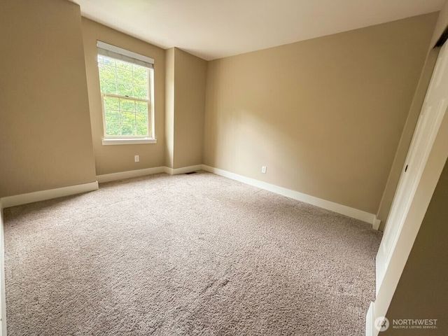 20611 SE 135th Street, Issaquah, WA 98027